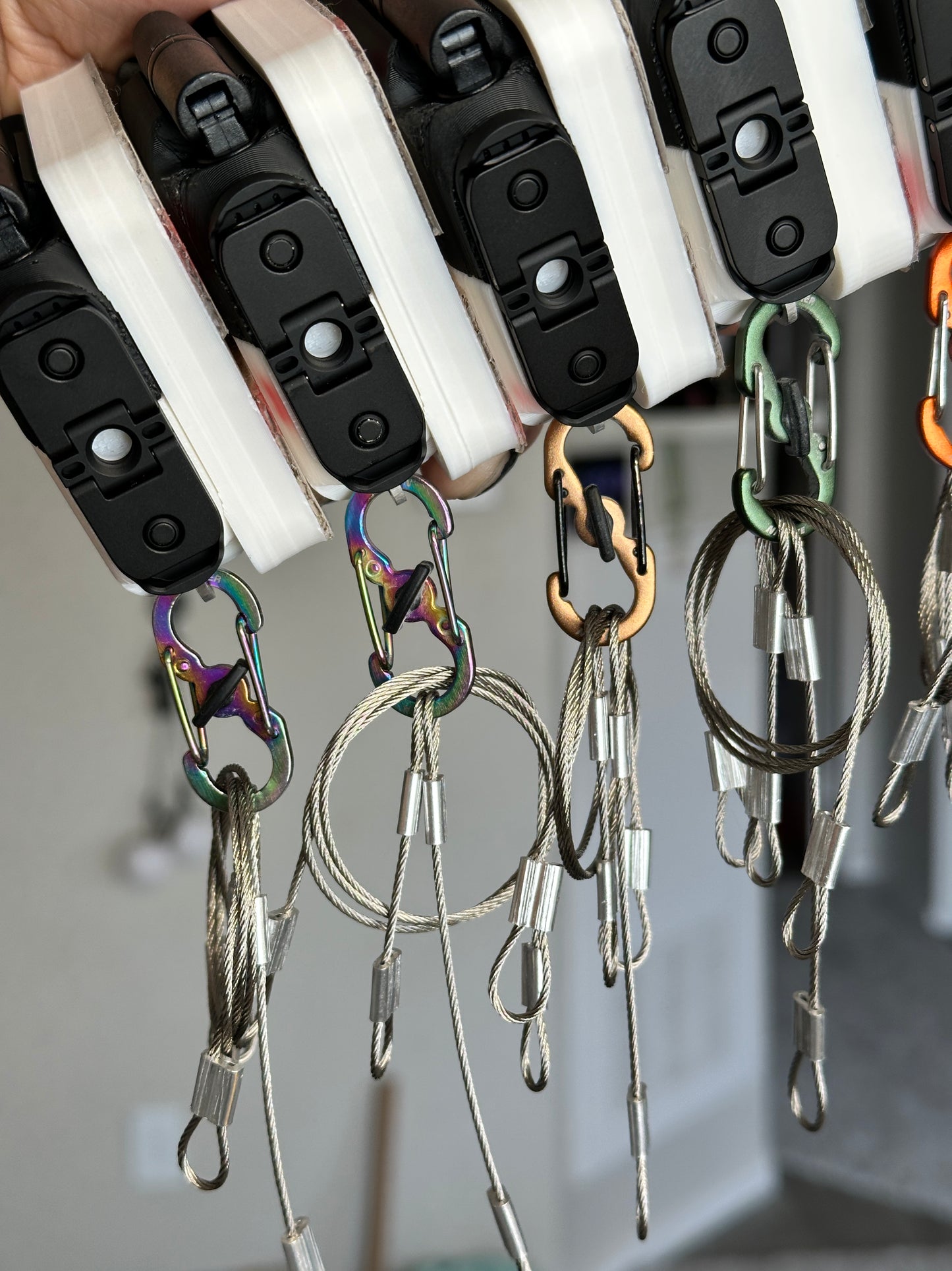 Safety wires + carabiner